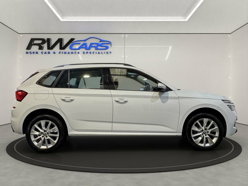 Skoda Kamiq 1L Se White #5