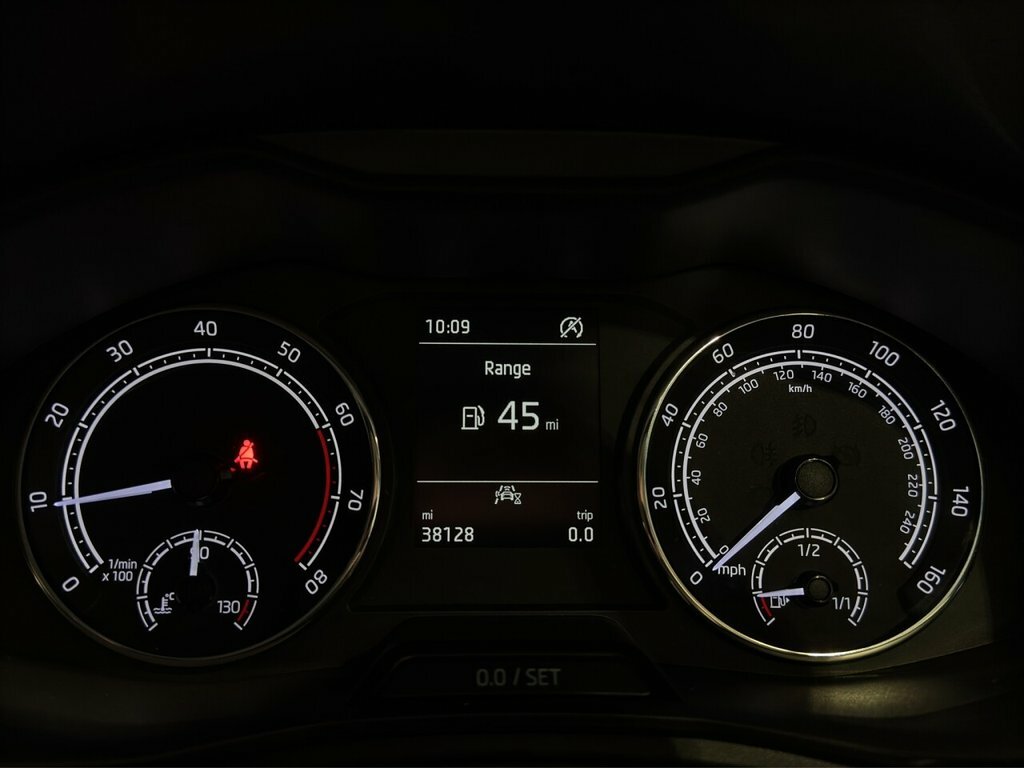 Skoda Kamiq 1.5 Tsi Act Monte Carlo Suv Dsg Euro 6 #8