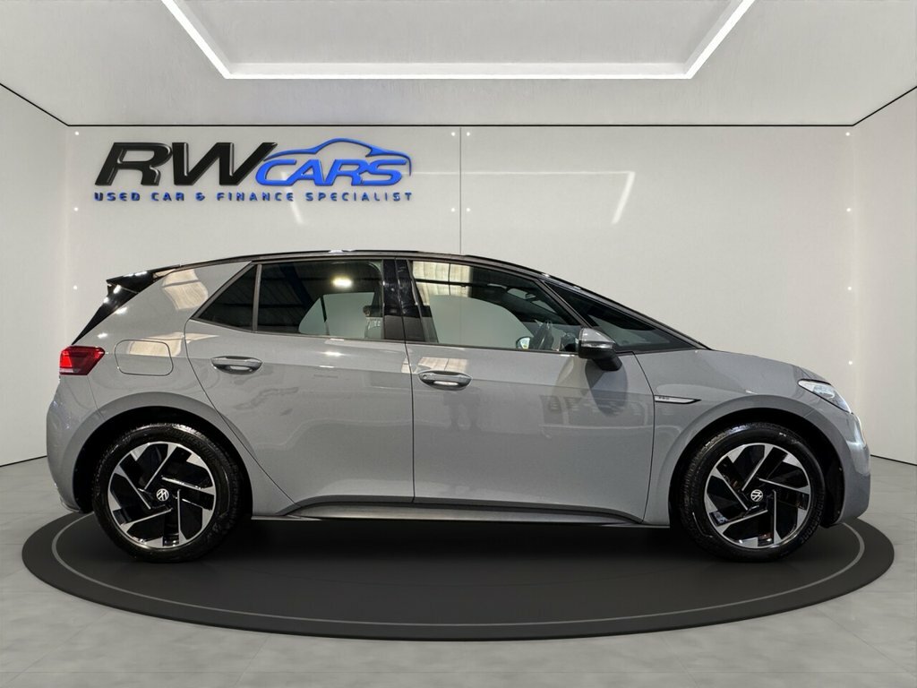 Volkswagen ID.3 Hatchback Grey #5