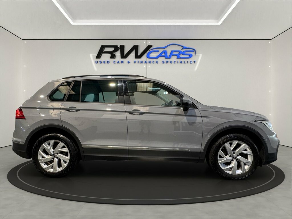 Volkswagen Tiguan 1.5L Life Grey #6