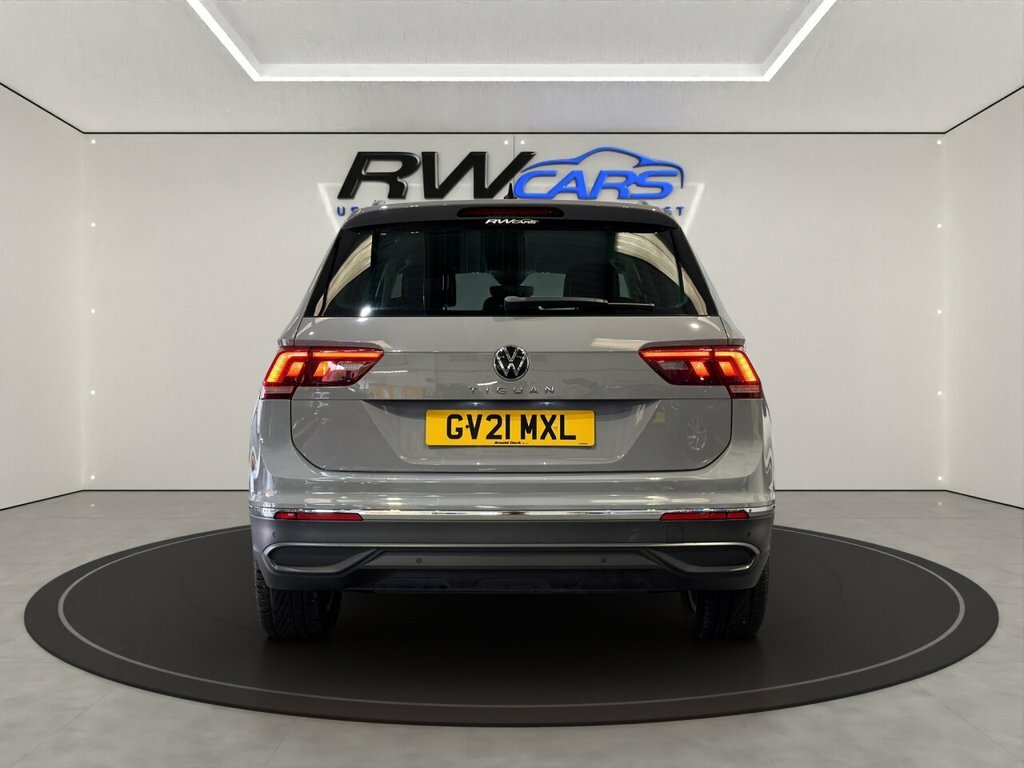 Volkswagen Tiguan 1.5L Life Grey #4
