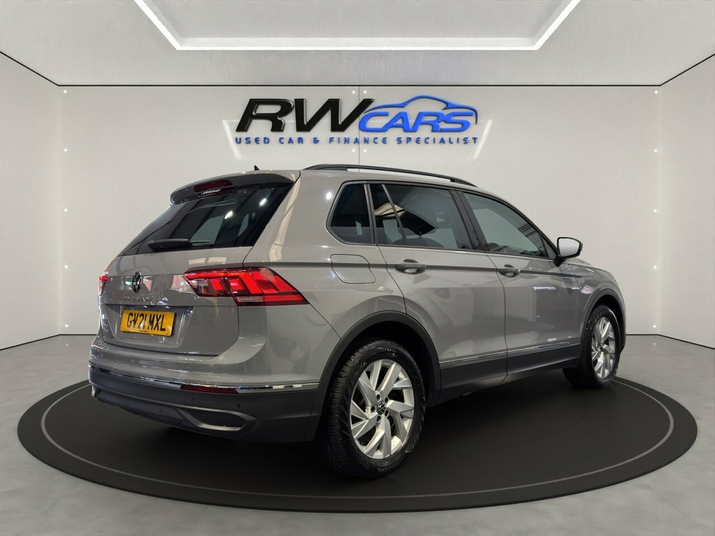Volkswagen Tiguan 1.5L Life Grey #5