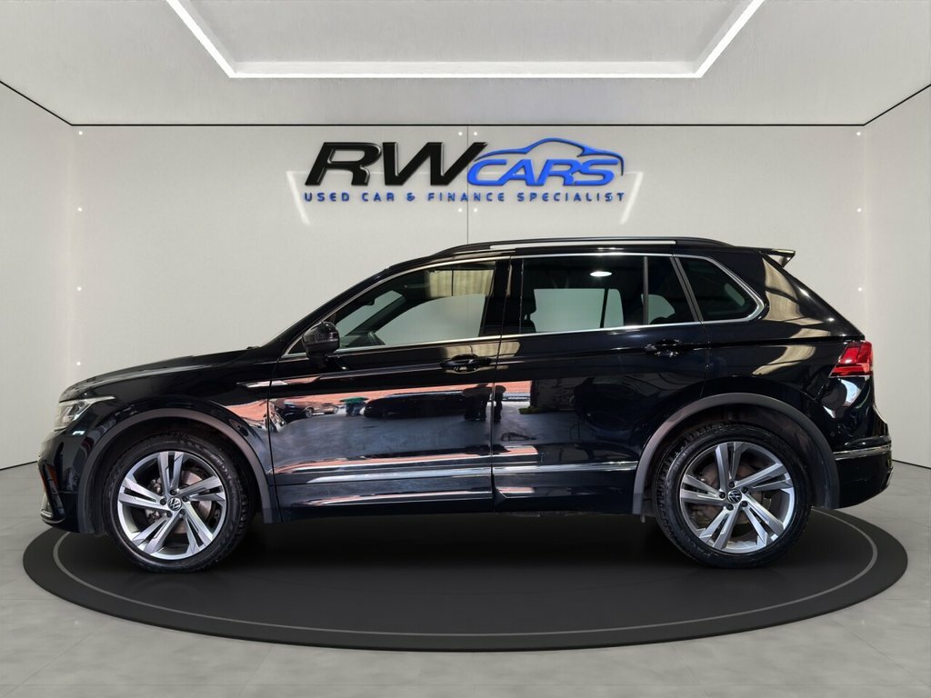 Volkswagen Tiguan 1.5L R-line Edition Black