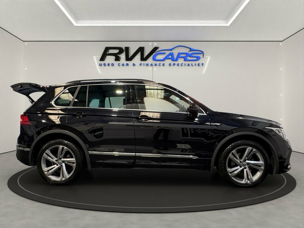 Volkswagen Tiguan 1.5L R-line Edition Black #5