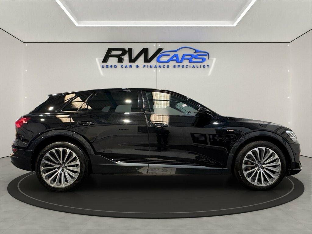 Audi E-tron Quattro Base LT20FGG Black #5