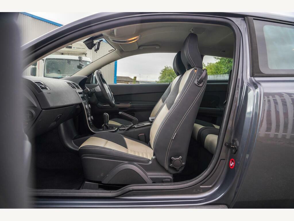 Volvo C30 2.0 R-design Sports Coupe Euro 5 White #31