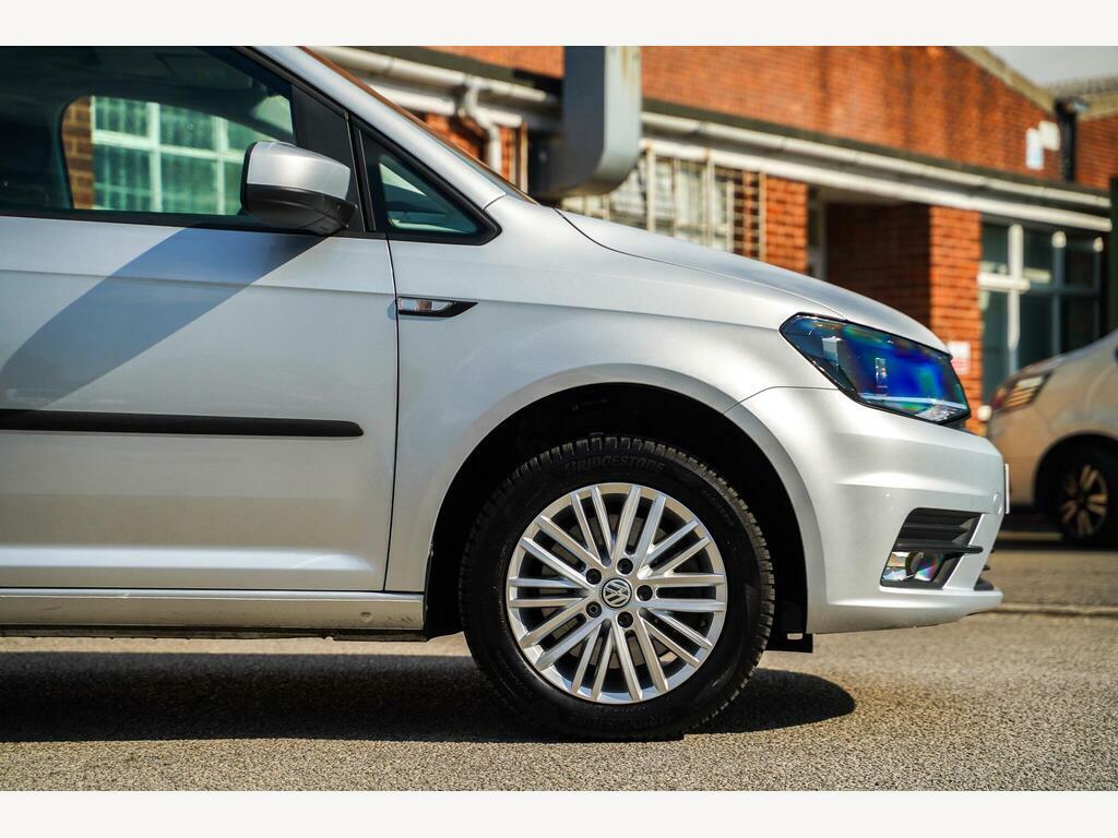 Volkswagen Caddy Maxi Life Wheelchair Accessible Vehicle Maxi Wav Wheelchair Grey #7