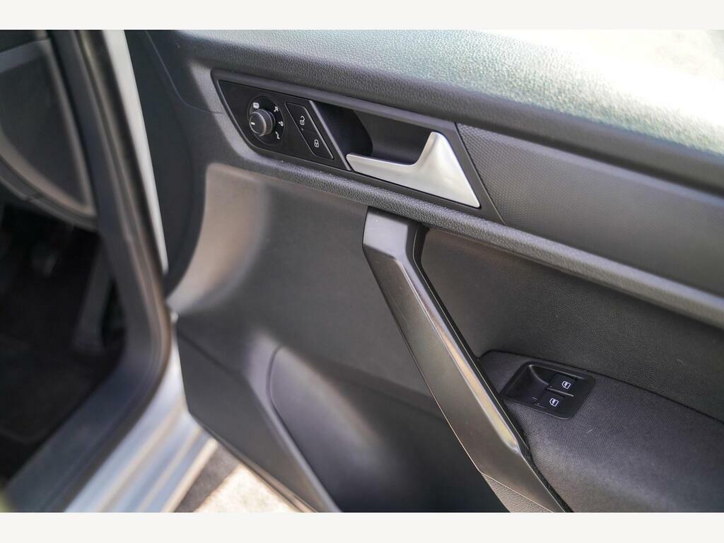 Volkswagen Caddy Maxi Life Wheelchair Accessible Vehicle Maxi Wav Wheelchair Grey #38
