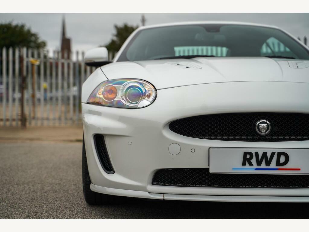 Jaguar XKR 5.0 V8 Coupe White #6