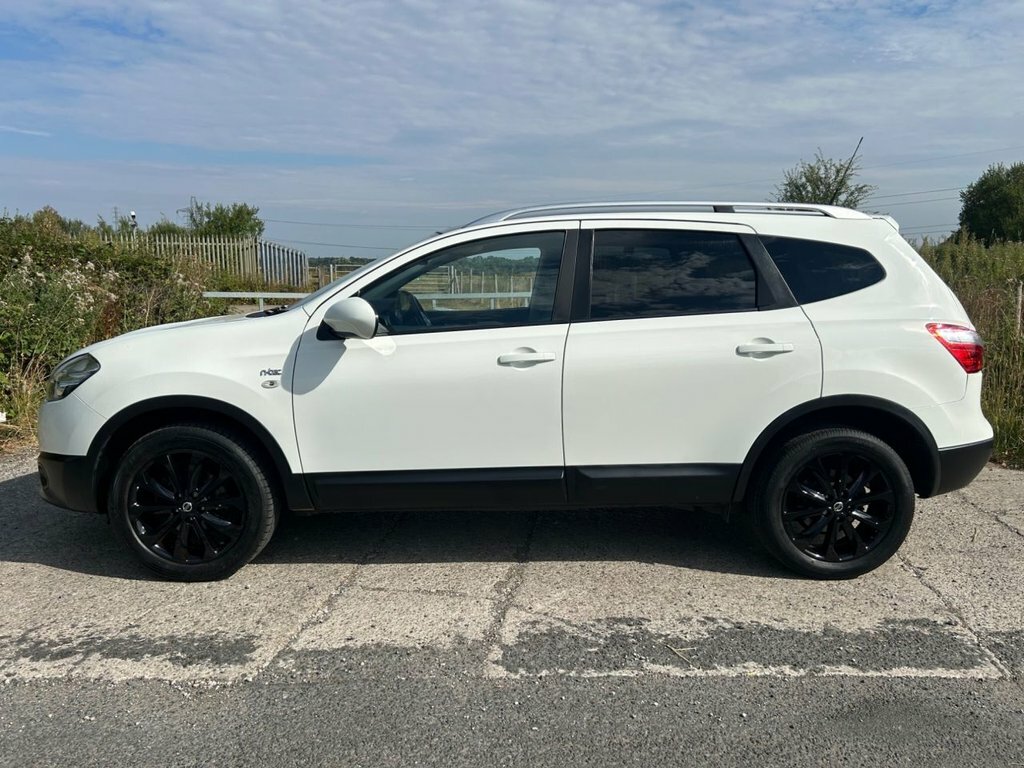 Nissan Qashqai+2 1.5L N-tec White #5