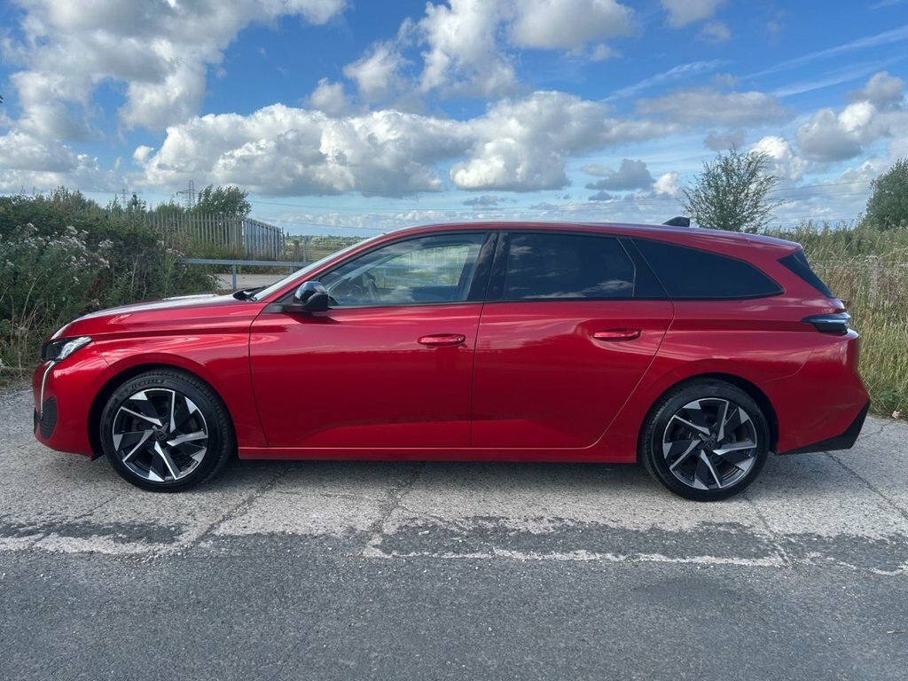 Peugeot 308 SW 1.5L Allure Premium Red #5