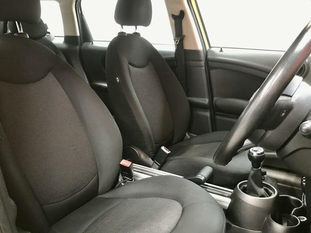 Mini Countryman 1.6 Cooper D All4 4X4 OY11UFG Yellow #6