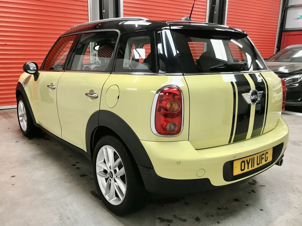 Mini Countryman 1.6 Cooper D All4 4X4 OY11UFG Yellow #3