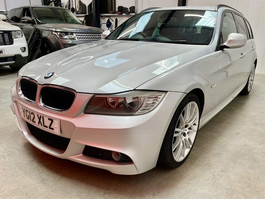 BMW 3 Series 318D M Sport Estate Silver #2