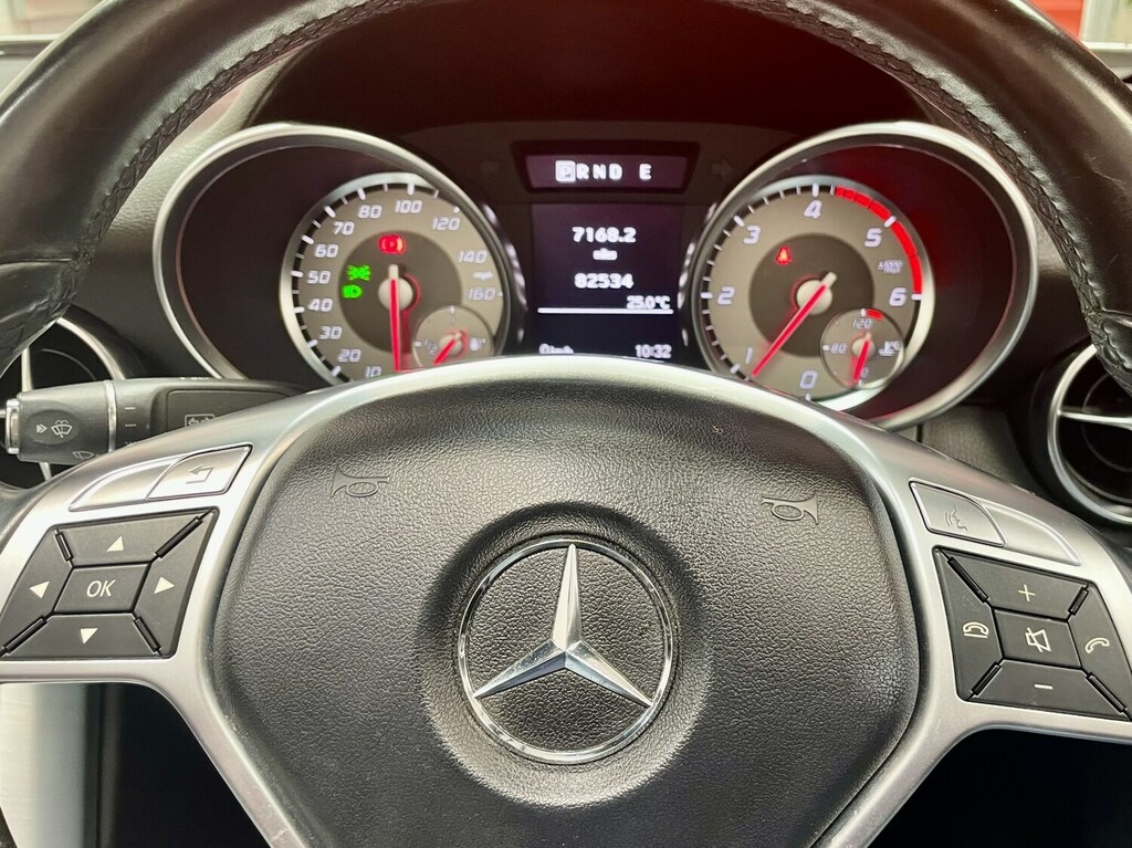 Mercedes-Benz SLK 2.1 Slk250d Amg Sport Convertible G-tro Red #9