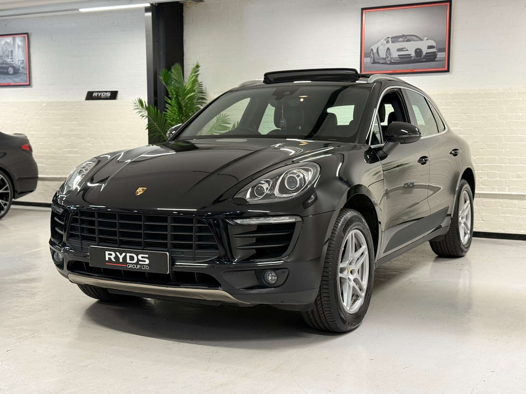 Porsche Macan Semi-auto 4Wd Black #3