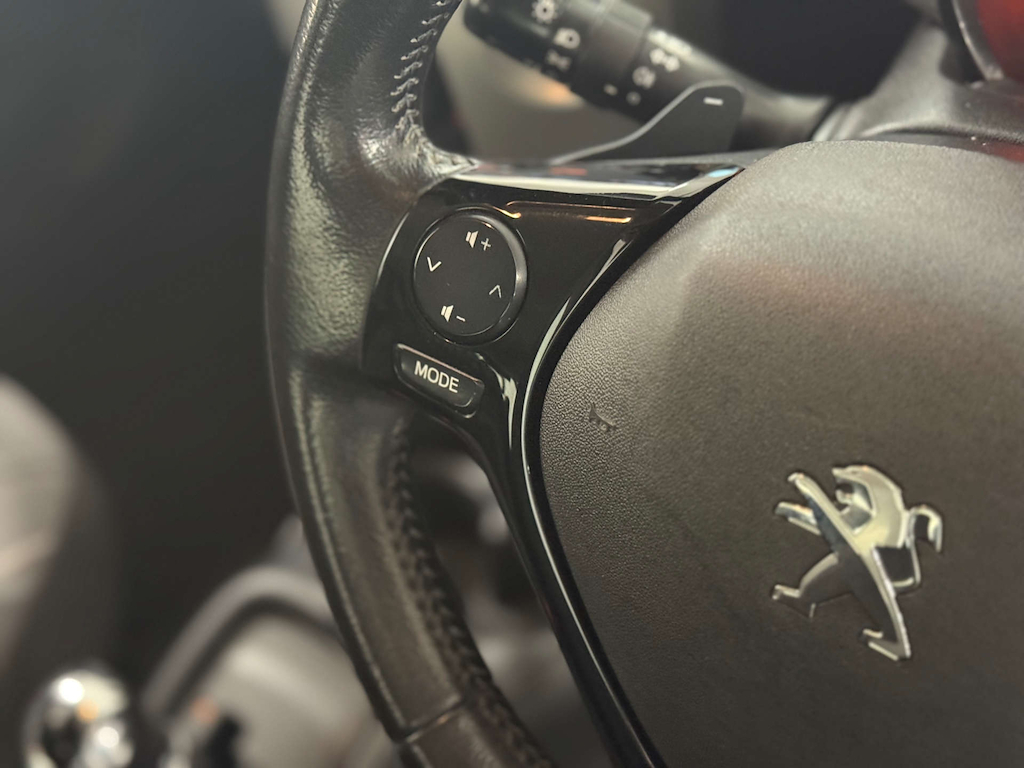 Peugeot 108 1.2 Puretech Roland Garros Top Euro 6 White #17