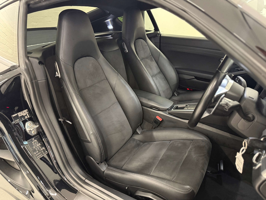 Porsche 718 Cayman Semi-auto PRZ448 Black #4