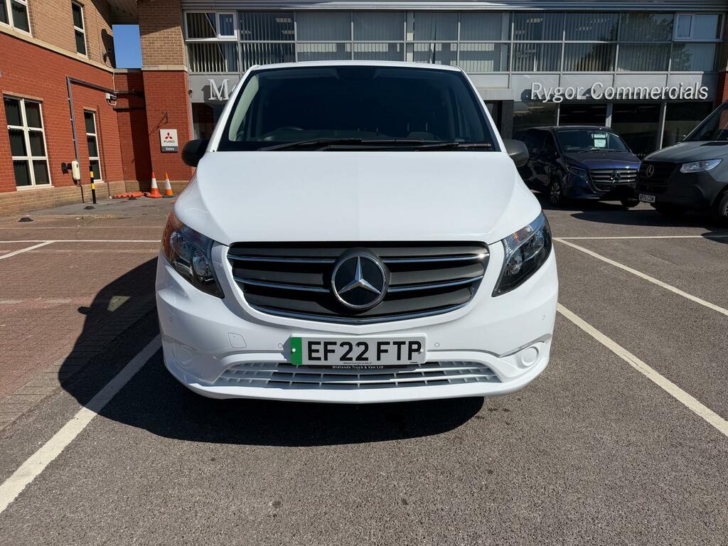 Mercedes-Benz eVito Evito Progressive L2 White #5