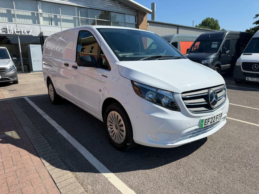 Mercedes-Benz eVito Evito Progressive L2 White #6