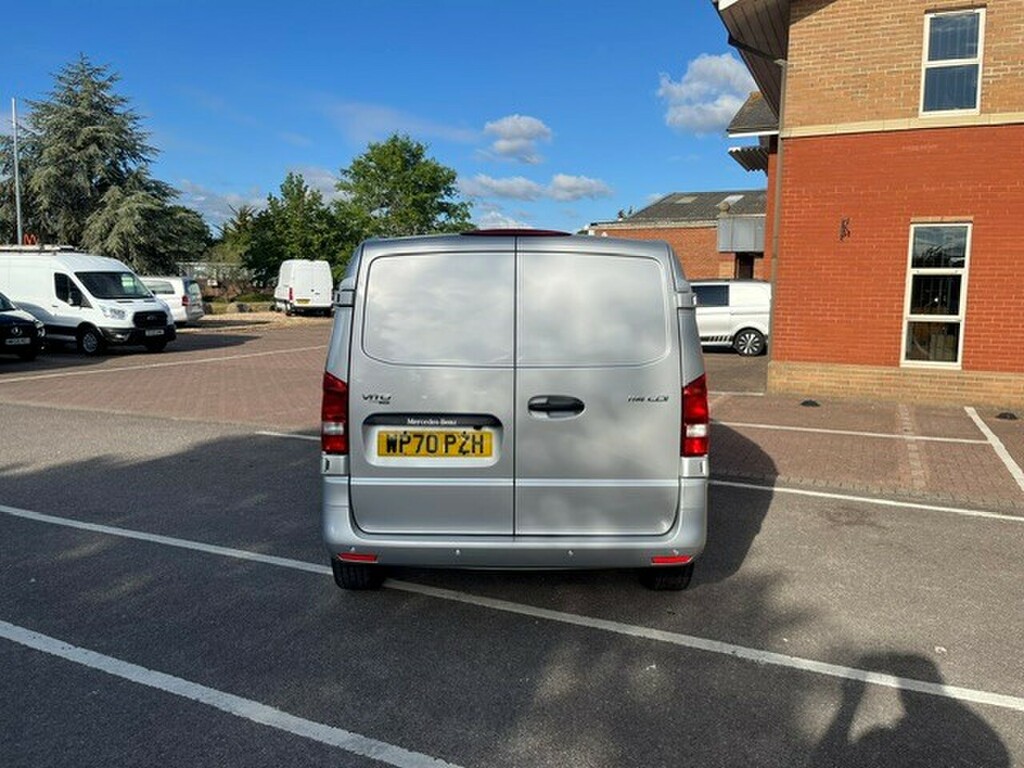 Mercedes-Benz Vito 114 Premium L1 WP70PZH Silver #5