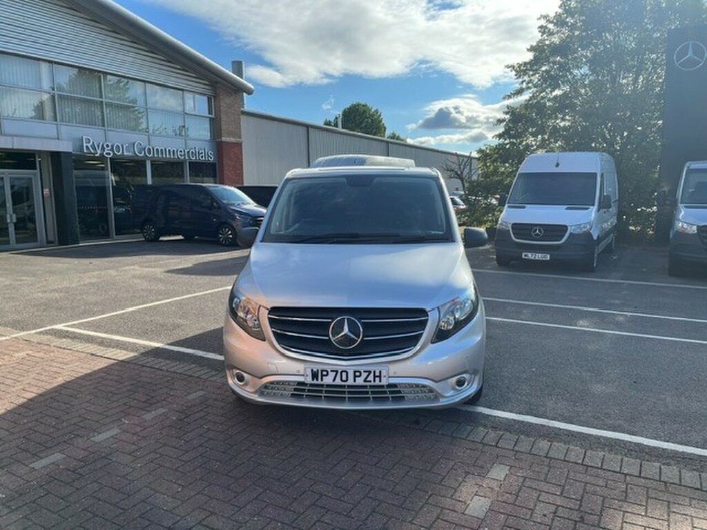 Mercedes-Benz Vito 114 Premium L1 WP70PZH Silver #2