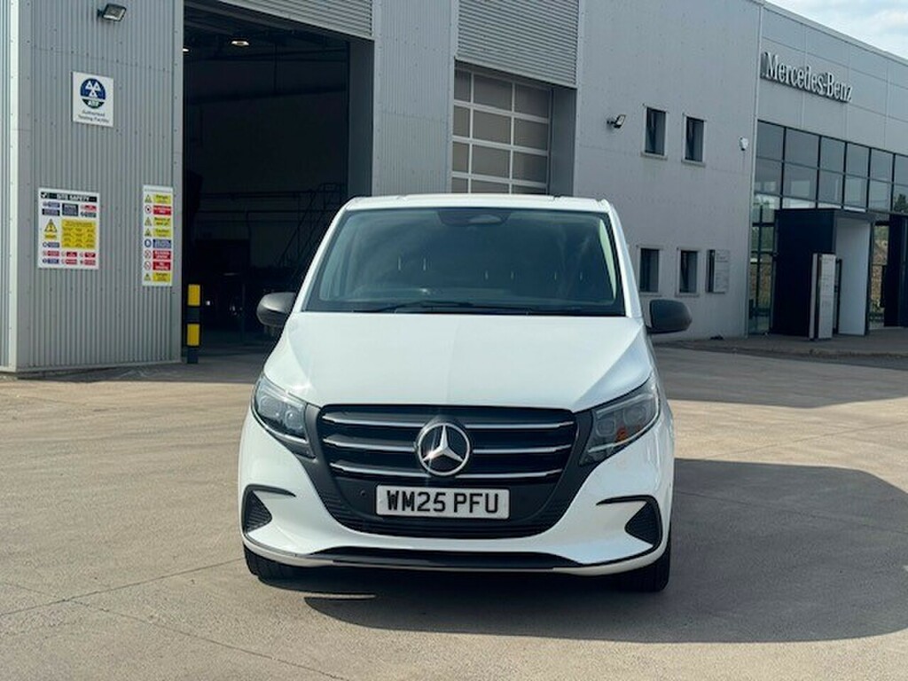 Mercedes-Benz Vito 116 Select L3 White #4