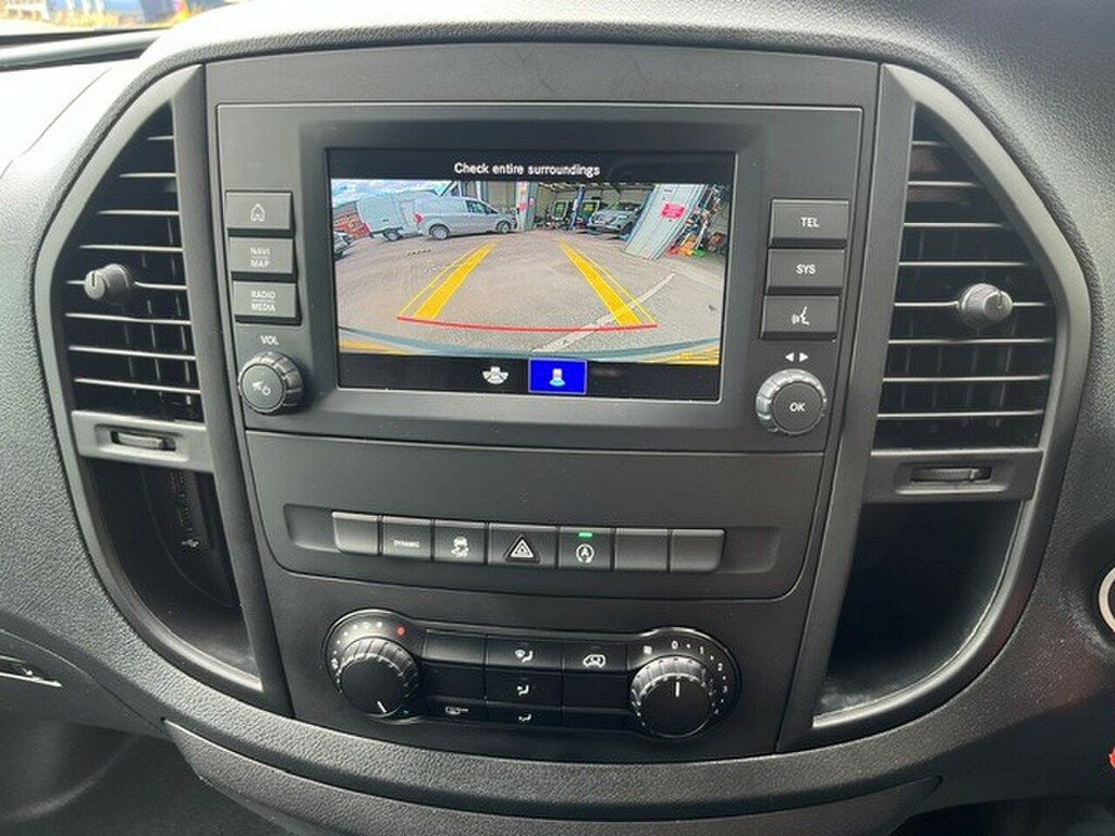 Mercedes-Benz Vito 116 Crew Progressive L3 Silver #2