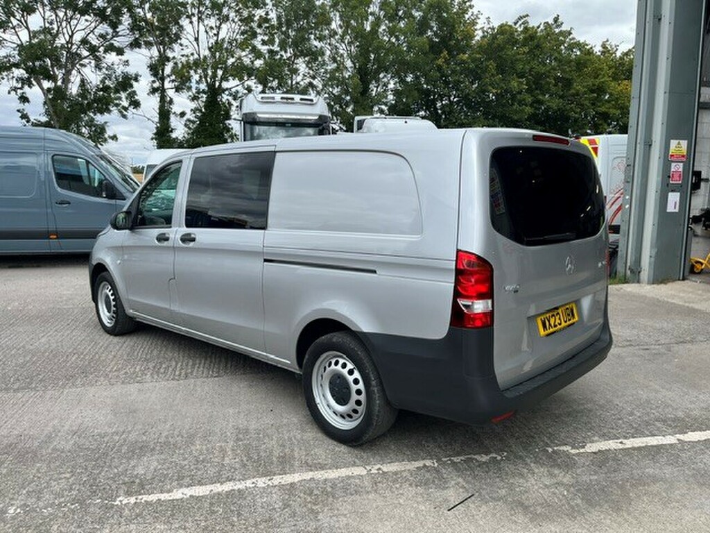 Mercedes-Benz Vito 116 Crew Progressive L3 Silver #6