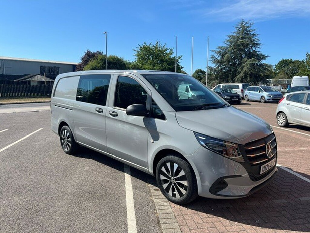 Mercedes-Benz Vito 119 Crew Select L2 Grey #5