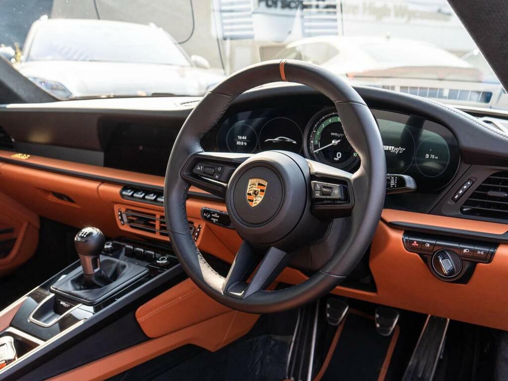 Porsche 911 S T #3