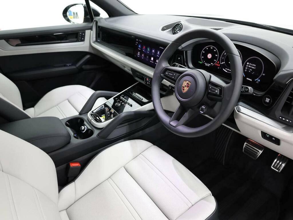 Porsche Cayenne Exeter  #5