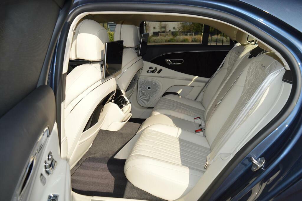 Bentley Flying Spur Hybrid V6 Azure Hybrid - Vat Q Silver #31