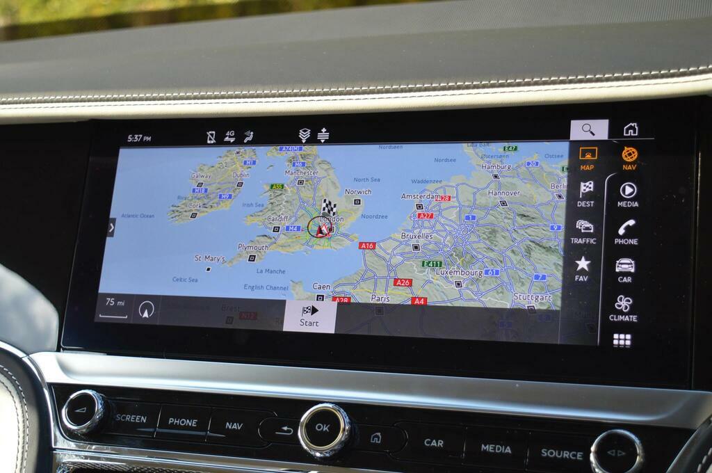 Bentley Flying Spur Hybrid V6 Azure Hybrid - Vat Q Silver #46