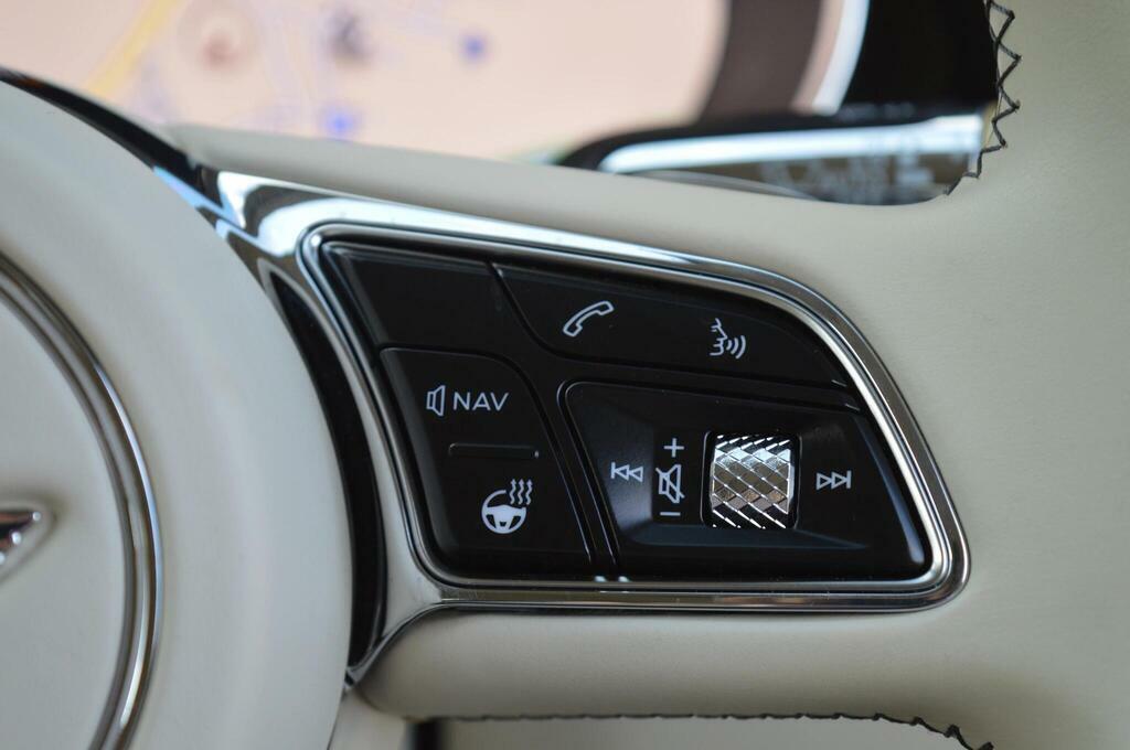 Bentley Flying Spur Hybrid V6 Azure Hybrid - Vat Q Silver #36