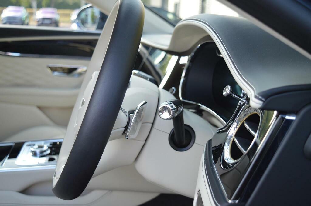 Bentley Flying Spur Hybrid V6 Azure Hybrid - Vat Q Silver #19