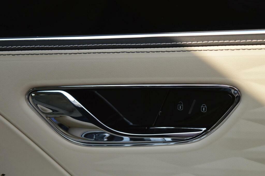 Bentley Flying Spur Hybrid V6 Azure Hybrid - Vat Q Silver #27