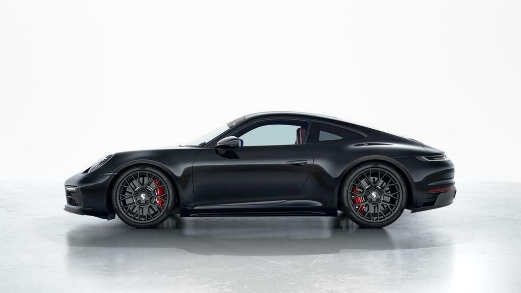 Porsche 911 Carrera 4 Gts Pdk #2