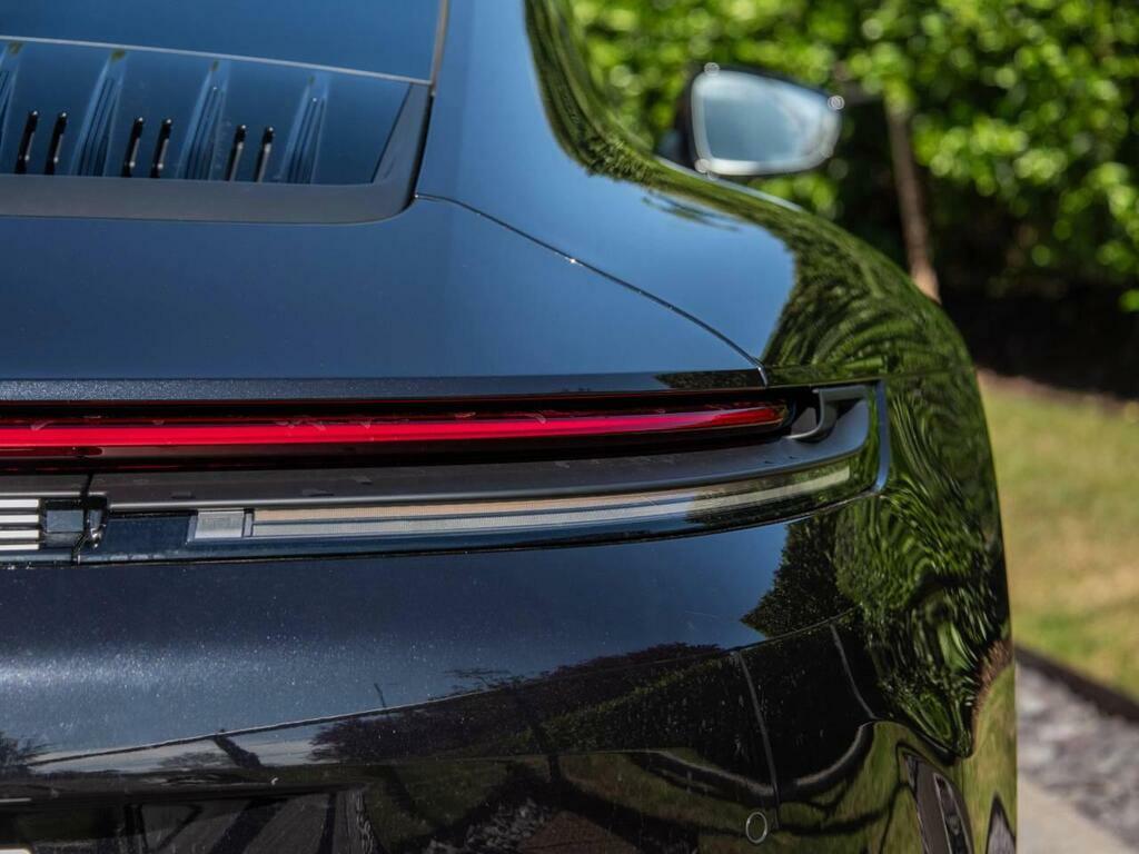 Porsche 911 3.6 996 Gt3 Coupe 328 Gkm, 381 Silver #21