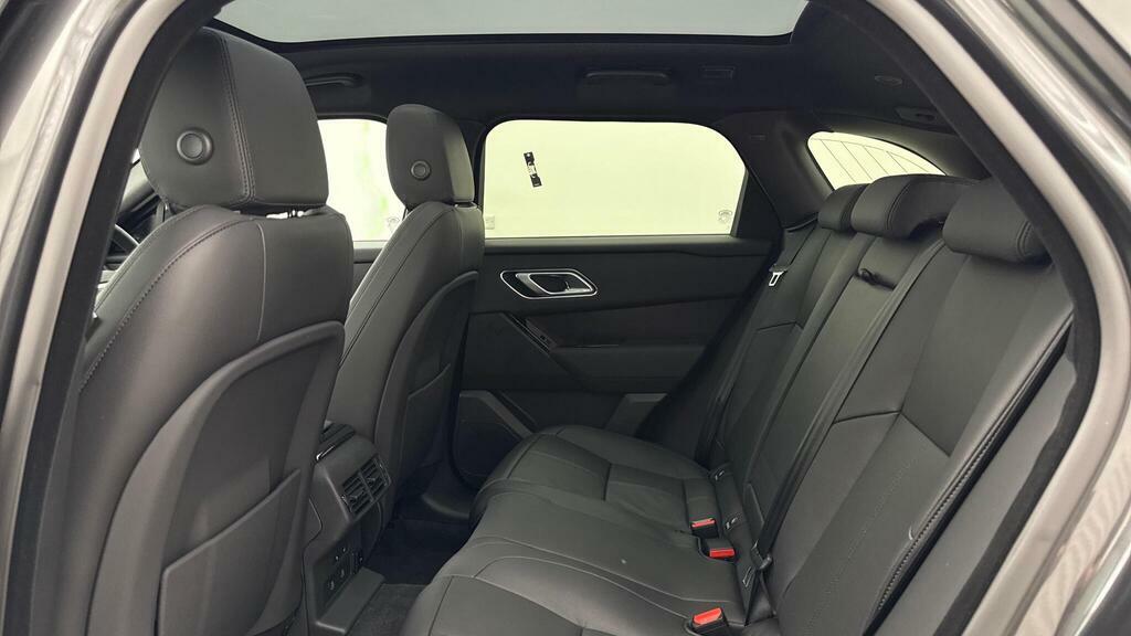 Land Rover Range Rover Velar 2.0 P400e Dynamic Se Grey #4