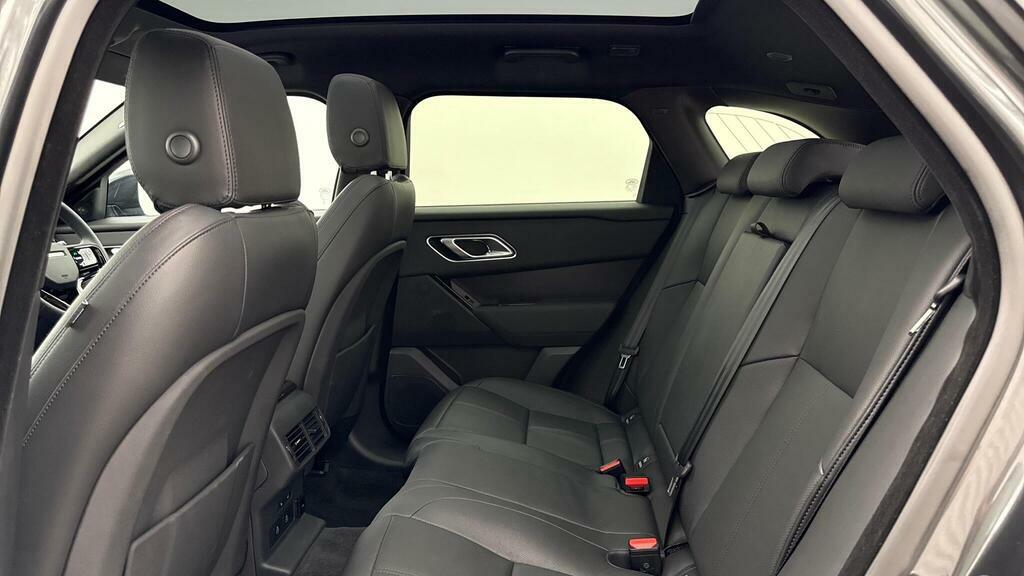 Land Rover Range Rover Velar 2.0 P400e Dynamic Se Grey #4