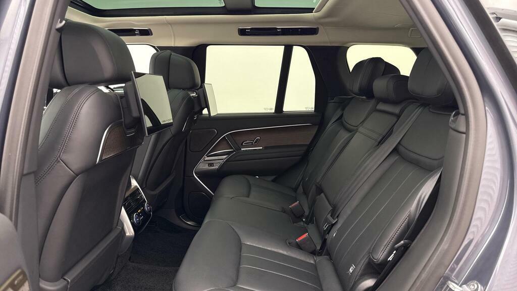 Land Rover Range Rover 3.0 D350 Blue #4