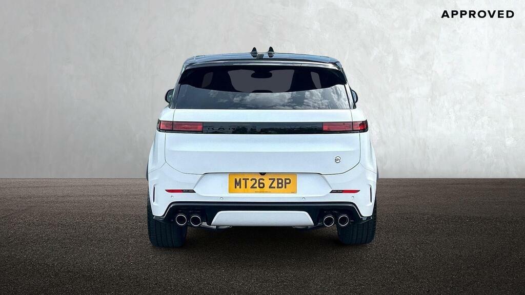 Land Rover Range Rover Sport 4.4 P635 V8 Sv White #6