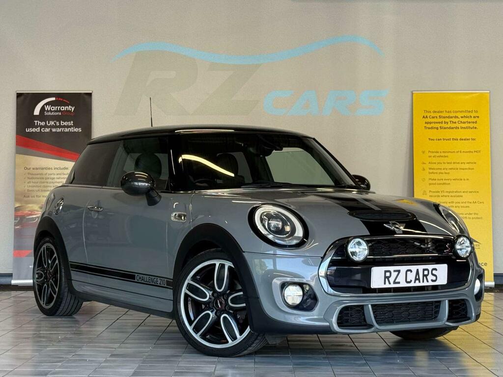 Mini Hatch Challenge 210 Grey