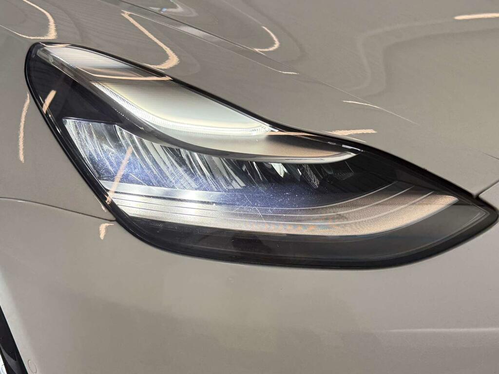 Tesla Model 3 Performance White #3