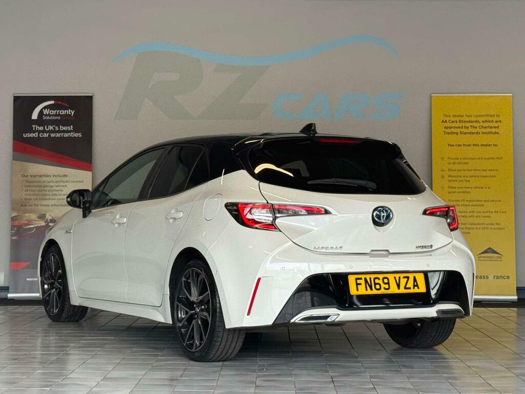 Toyota Corolla 2.0 Vvt-h Design Touring Sports Cvt Euro 6 Ss 5 Red #13