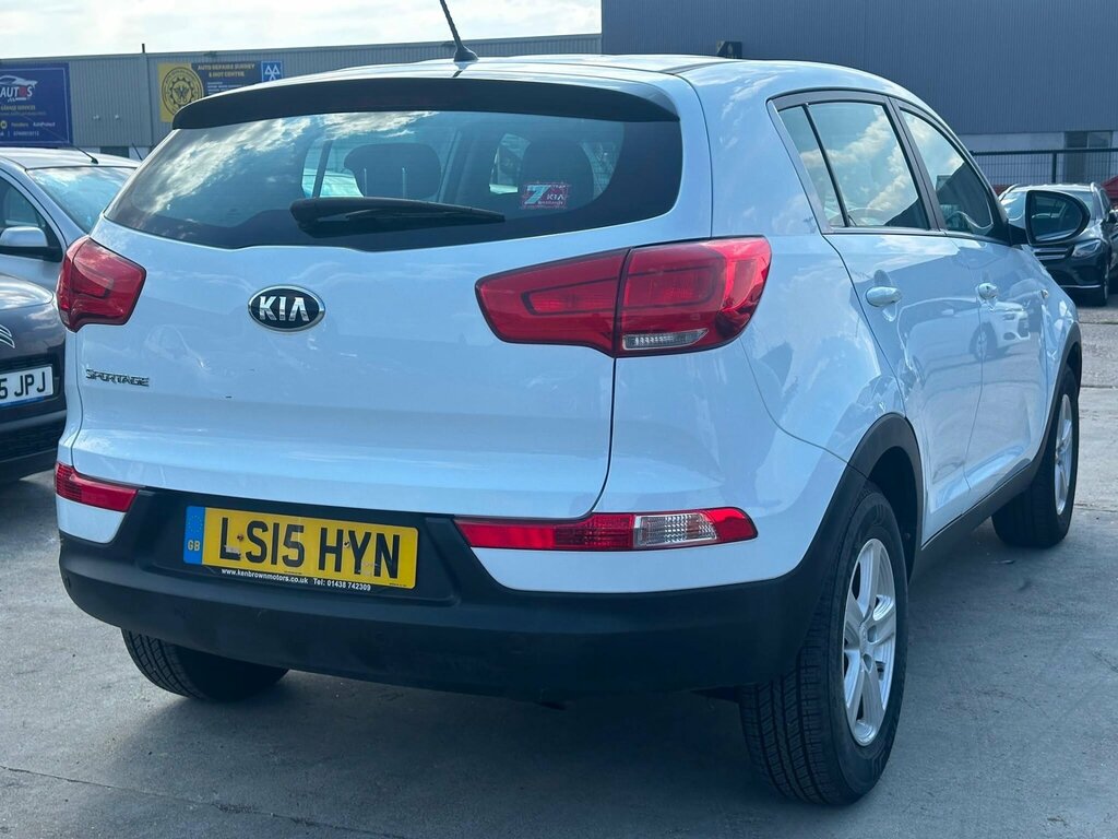 Kia Sportage 1.6 Gdi 1 2Wd Euro 5 LS15HYN White #3