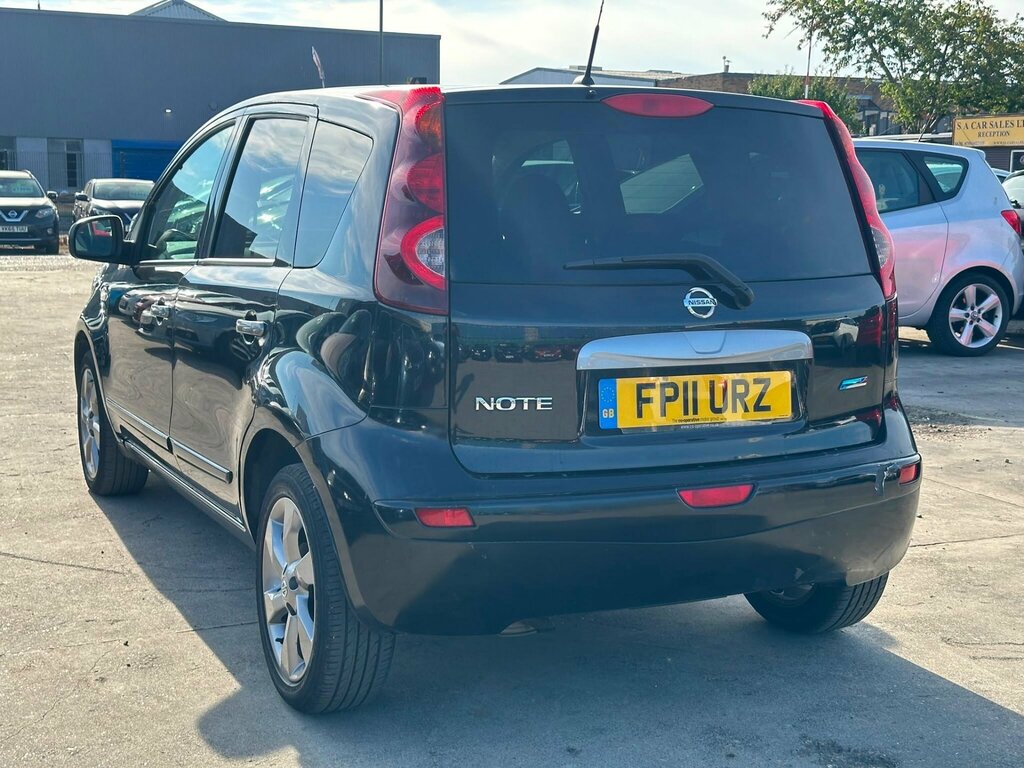 Nissan Note 1.4 16V N-tec Euro 5 FP11URZ Black #4