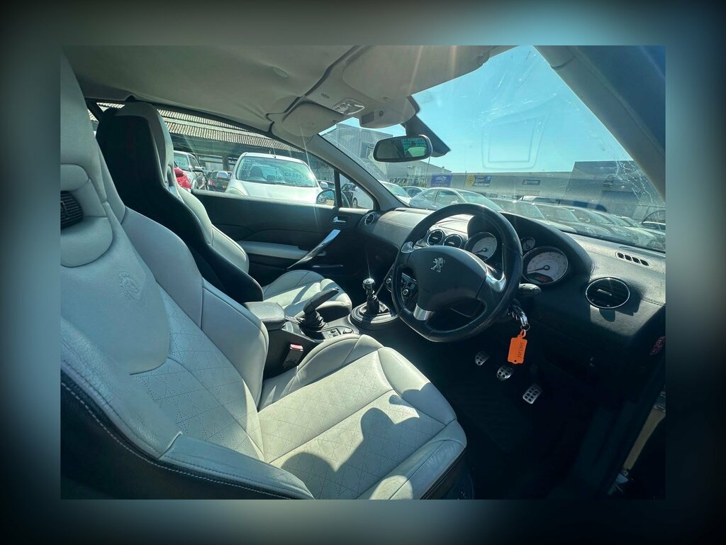 Peugeot 308 CC Cc 2.0 Hdi Roland Garros Euro 5 White #20