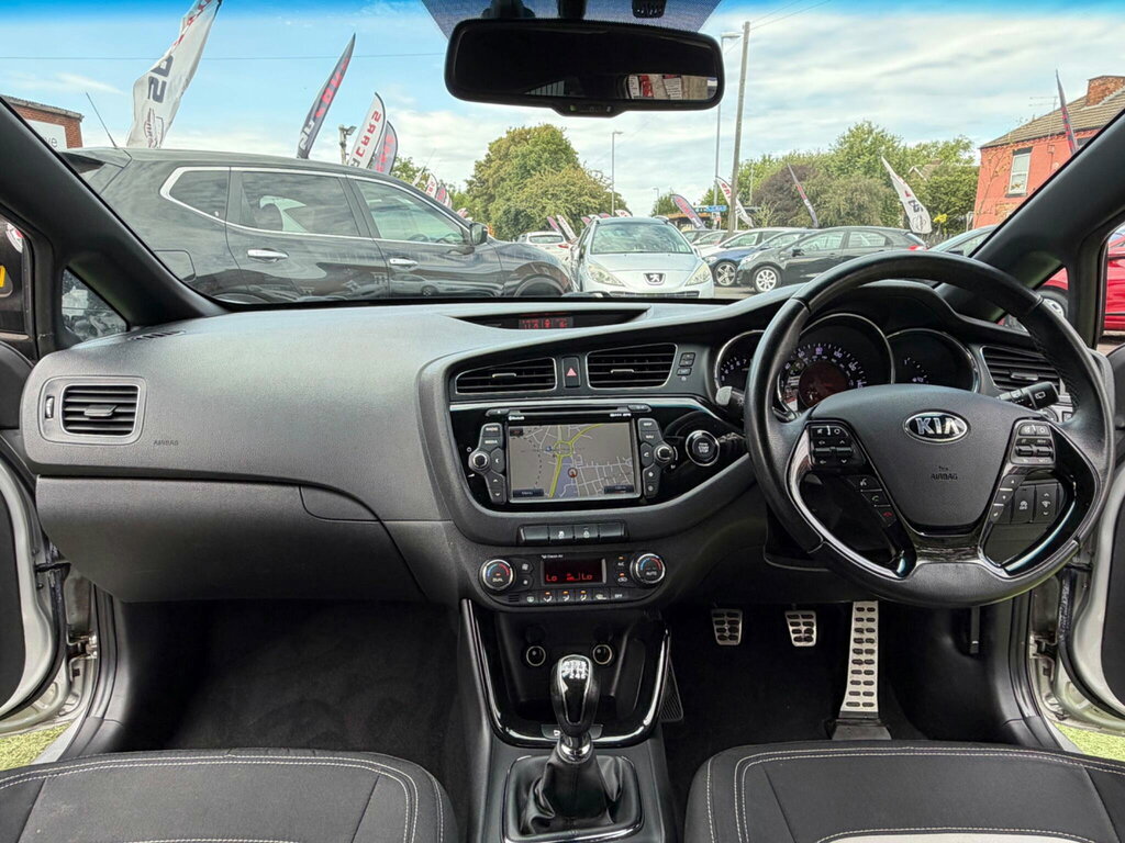 Kia Proceed 1.6 Gdi Ecodynamics Se Hatchback Silver #2